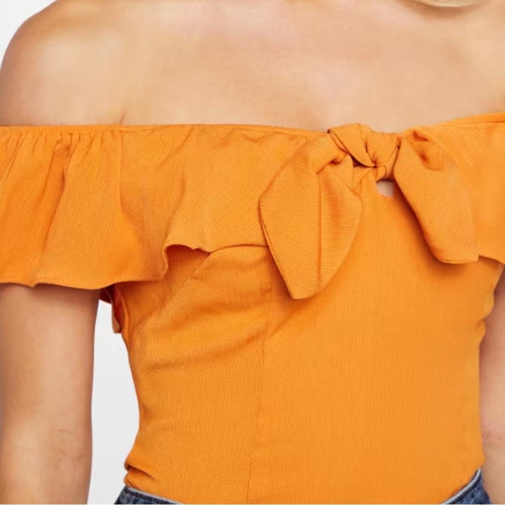 Guess Orange Ruffled Off-Shoulder Blouse